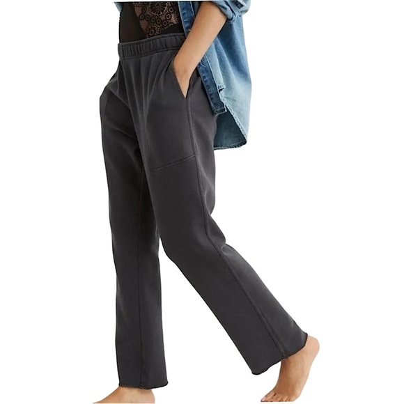 Aerie Slouchy Fleece Pant. Regular Rise. Size Small. Smoked Gray. Like New. - Picture 3 of 7